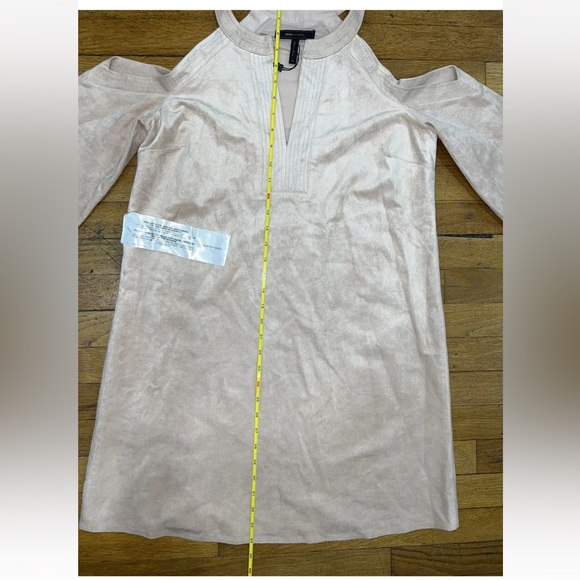 NWT BCBG Maxazaria PINK SUEDE Short Dress with Cold Shoulder Peach medium m - Picture 6 of 8